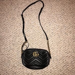 GG Marmont matelassé bag - by Gucci